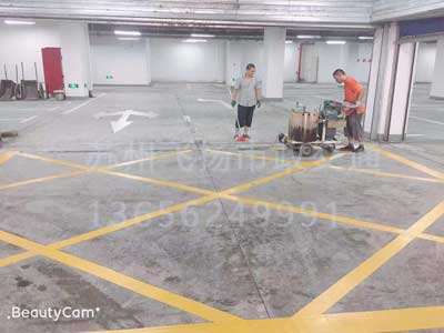 西安道路劃線_西安熱熔道路標(biāo)線多少錢一米？