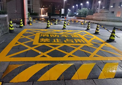 道路劃線，車位劃線，停車位劃線