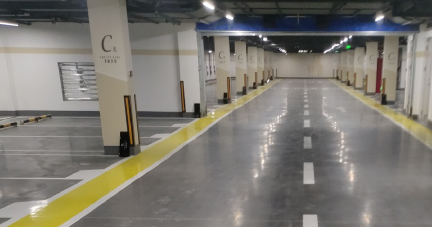 蘇州小區(qū)停車位劃線施工的價錢 ？